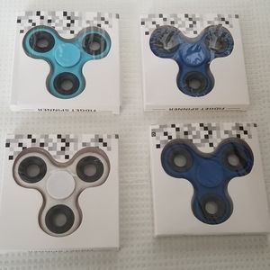 300 pack  Metallic Fidget spinner